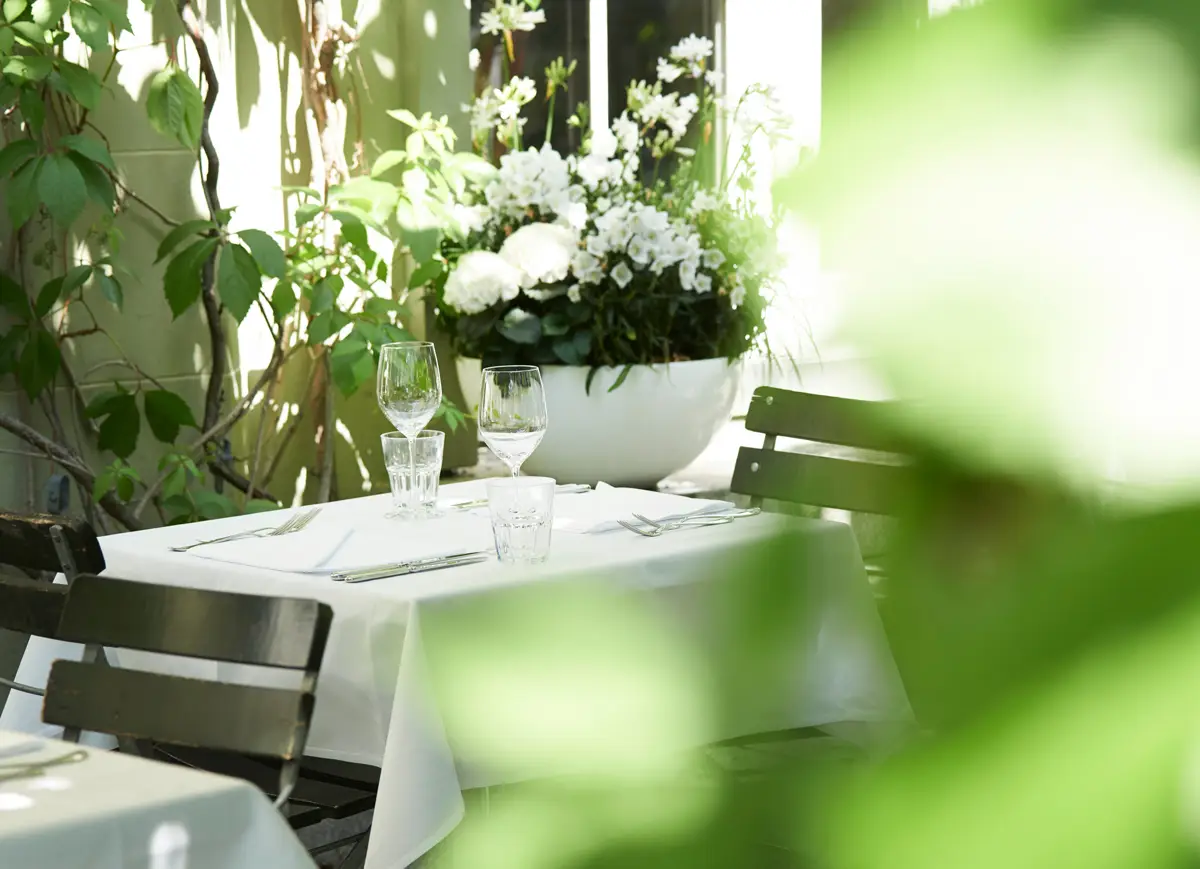 Innenansicht der Brasserie Obstberg