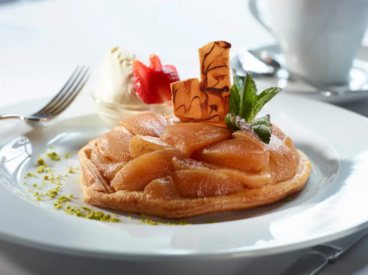 Tarte Tatin – Dessertklassiker der Brasserie Obstberg